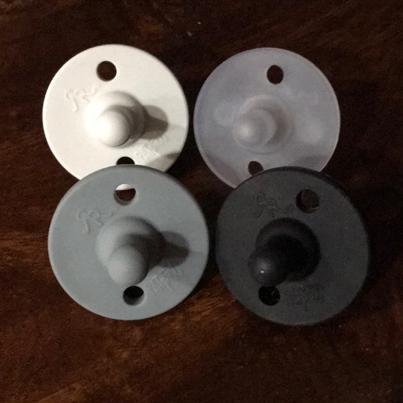 black patpat pacifier